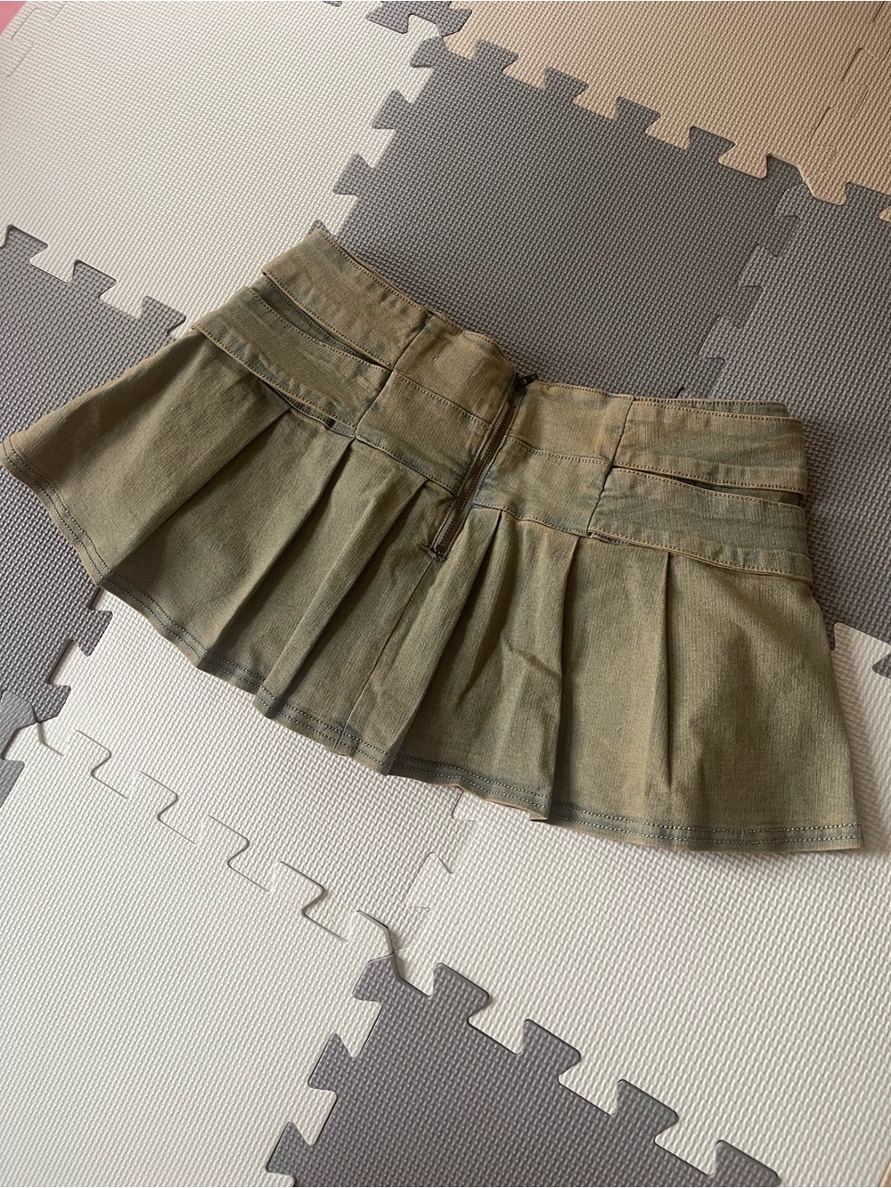 NWOT BDG Double Trouble Belted Denim Micro Mini Skort, size L - Picture 2 of 8
